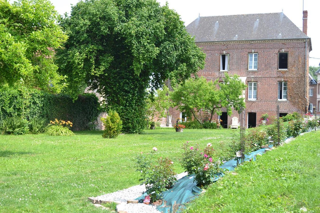 Hotel Domaine De L Hyeres Grandcourt  Esterno foto